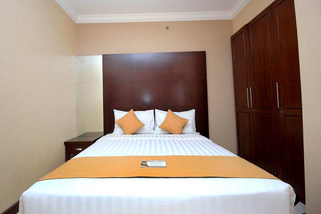 בנדונג The Majesty Hotel מראה חיצוני תמונה